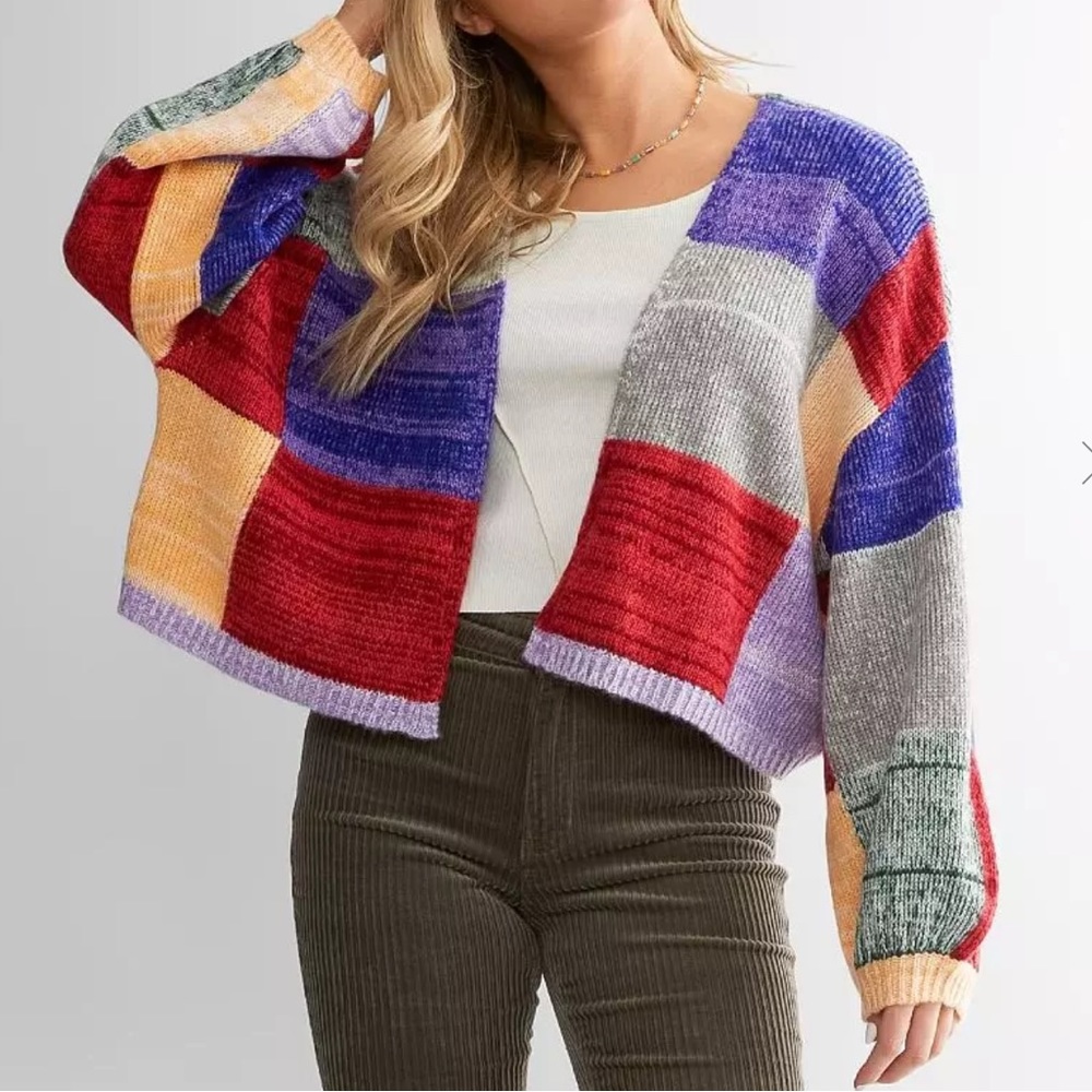 Gilded Intent Checkered Crop Cardigan ◼️◾️🍇🍓